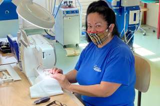 Confection de masques de protection au CPL